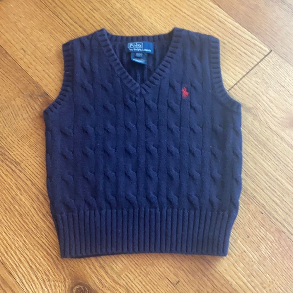 Sweater vest